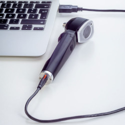 Otoscope USB charging port